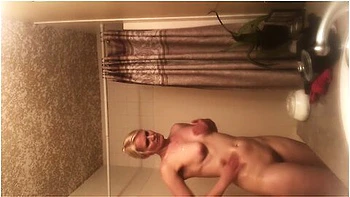 Tight Body Milf On Stepmom Naked After Shower! More Coming I Hope!