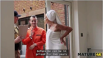 Mackenzie Page And Sam Bourne In Rough Sex With A Big-titted Milf Neighbour To Steal Her Diamonds