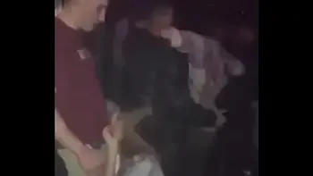 Mamando na festa loucaça