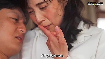 Eng Subroe-173- I Got Addicted To Cheating And Creampies With My Girlfriends Stepmother At The Hot Springs - Rieko Hiraoka