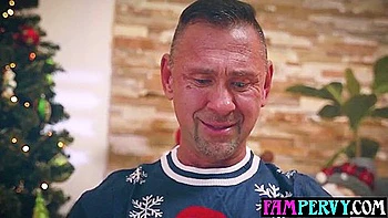 Theodora Day - Stepdad Unwraping And 18yo Girl Stepdaughter