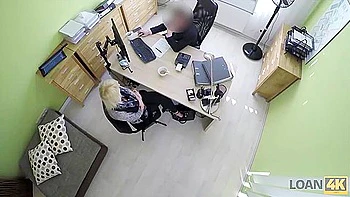 Agent Penetrates Juicy Vagina Of Sweet Client