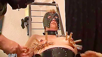 Masked Chick Gets Fisted Hard In Punishing Lesson