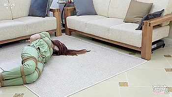 The beautiful colleague who came to my door