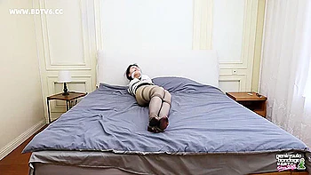 the perfect bond of the girl