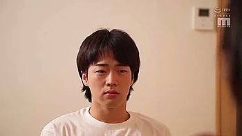 250309草食青年やハゲ男がエロい絡みd1