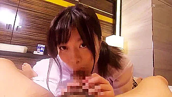 240830エロ女学生を連れ込んだスマホ作品h1