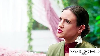 Vanna Bardot Joins The All Girl Foursome To Eat Cunt