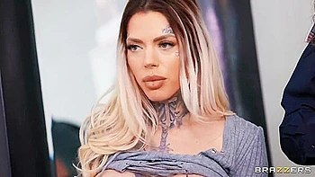 Shoplifters Snatch Gets Fucked Hard