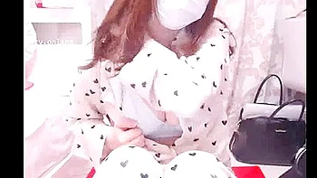 Cute beautiful girl erotic live chat