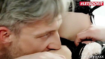 Alyssa Reece Alexa Flexy Delicious Eastern Babes Are Taking Turns With Big Cock Lover