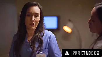 Fantastic Sinn Sage And Vicki Chase - Reality Dirt