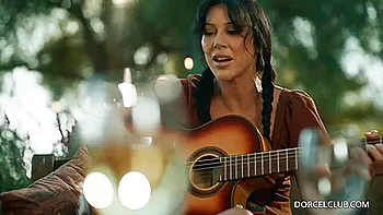 Under The Texas Stars - Queenie Sateen & Sophia Locke & Victoria Voxxx