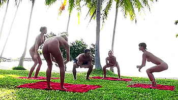 Seductive Coxyfloratheazaikanakedworkout