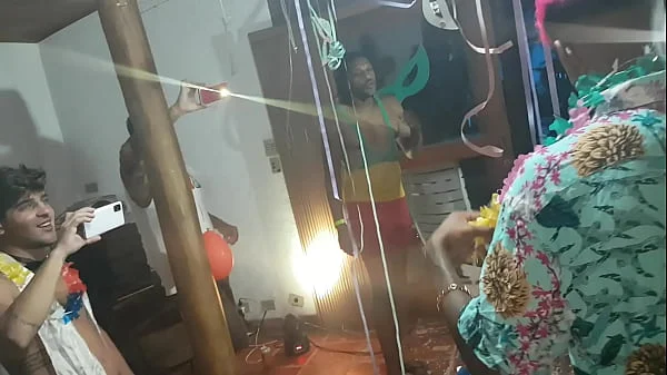 Brazil Carnaval 2022 !!! Nunca chupei tanto pau não acredito que fiz tudo isso com a Paty Bumbum