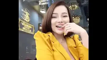 Sexy Vietnamese Cô ấy là ai?