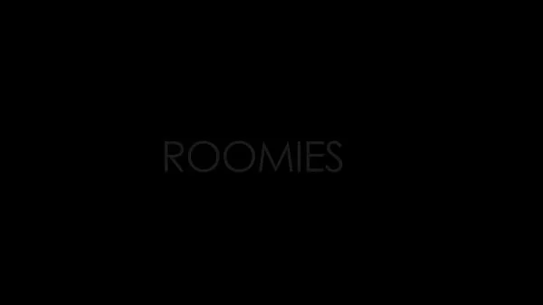 Roomies - Meana Wolf