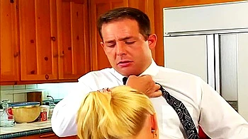 Jodie Moore Babysitter 8