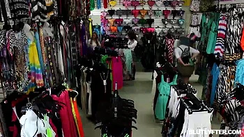 Selina Bentz And Juan Largo - Shoplifter Graduating From Juvie