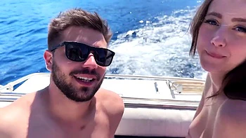 Mayhem in the gym - Jacquie et Michel TV