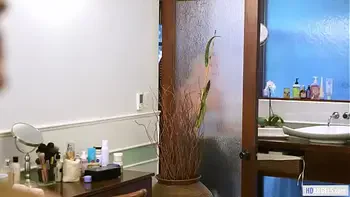 Beautiful stepmom Kit Mercer and Indica Monroe get to know each other better