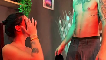 A nice surprise for Anissa - Jacquie et Michel TV