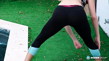 Yoga chick Sveera stretches outside and then loses her yoga clothes, spreads and fingers her snatch. - Sveera Fire - NaughtyMag