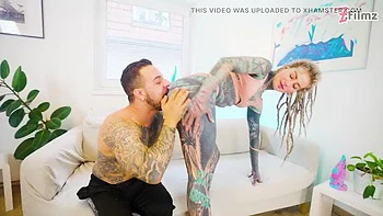 Tattooed babe Anuskatzz gets her tight ass stretched deep by thick Italian cock in wild anal fuck
