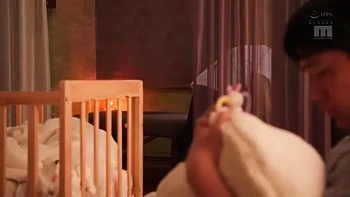 06566,Beautiful woman's lewd appearance