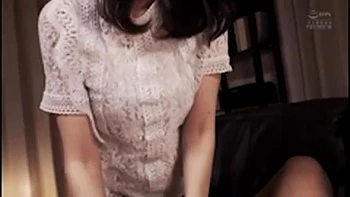 00279,Lewd SEX with exposed breasts!