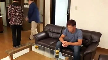 06166,Lewd SEX with exposed breasts!