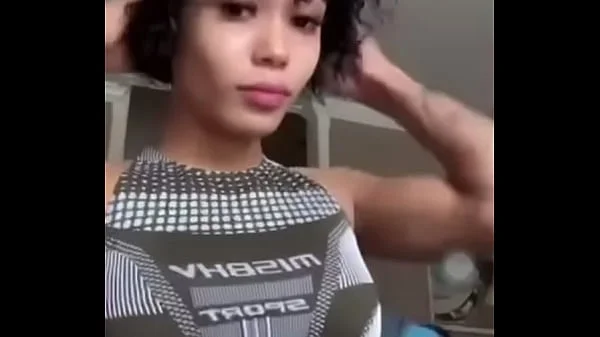 Coi Leray twerking