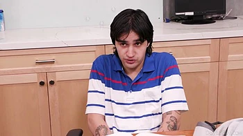 Helps Her Student 18+ By Emptying His Blue Balls - Liv Revamped And Elias Cash