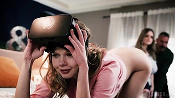 Have A Crazy Threesome! With Charles Dera, Coco Lovelock And Codi Vore