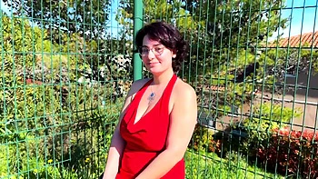 Oletsha, 26, mistress of a hotel in Nancy! - Jacquie et Michel TV