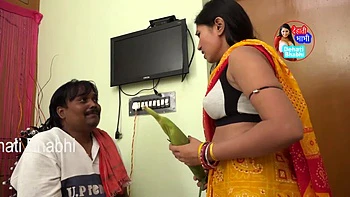 Horny Indian Aunty Like Big Cock - DesiPapa