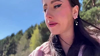 raméne nous a la maison et ramone moi la chatte