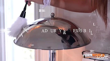 Blanche Bradburry and Alexis Brill get kinky in hot foot fetish threesome