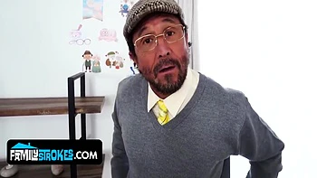 All His Step-grandma Wants Is To Get Spit-roasted: Give Her Your Juicy Dicks - Tommy Gunn, Wendy Raine And Rion King