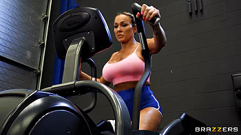 Scissoring Sweaty Slut