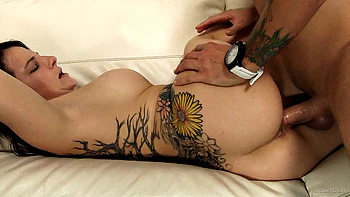 My Girlfriend Squirts 3 - Scene 1 - Wetter