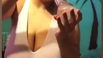 Who is she?!: Amateur, Stripchat  Bbw Porn