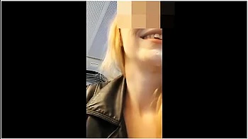 Meine Freundin Macht Ihren Ersten Spermawalk Mitten Im Zug