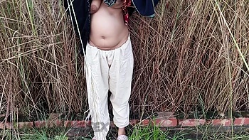 Housewife And Driver Outdoor Sex Video. Driver And Housewife