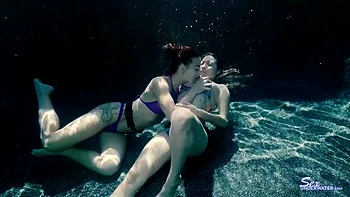 Rubbing Right ft. Evelin Stone  Vivianna Mulino: Licking, Xnxx  Asian Porn