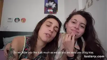 Lustery Submission #626: Bren & Leni - (Very) Good Morning!