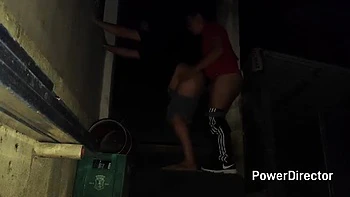 Filipina MILF Cheating Wife Sneaks Out for Backyard Fuck at Party - Amateur Asian Creampie