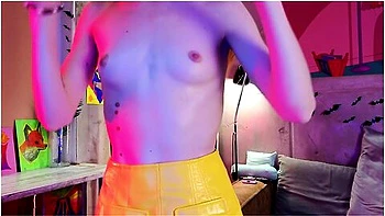 Schoolgirl Loves To Cum