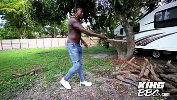 MILF Kaden Kole Gets Deep Throat BBC From Gardener Louie Smalls In Backyard