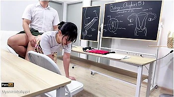 Myanmar Baby Girl - အရညရမတ ကနတဆရမလ ( English Subtitle )